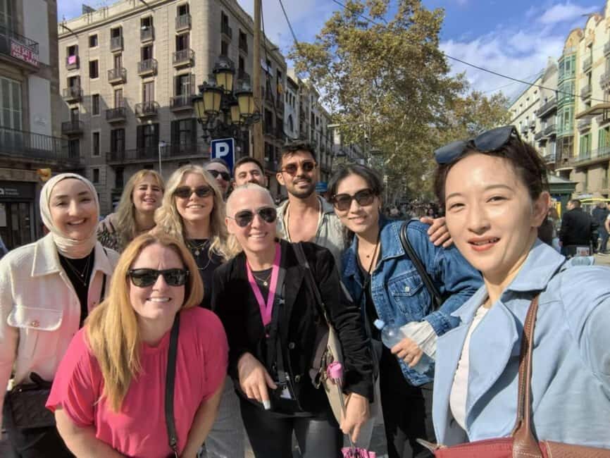 Barcelona: Bike Tour & Sagrada Familia Skip-the-Line Tickets - Key points you’ll care about