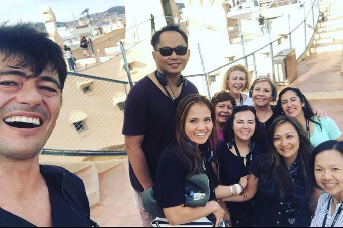 Barcelona City Tour: Gothic Pedrera, Sagrada Familia & Park Güell - Who should book this tour, and who should skip it