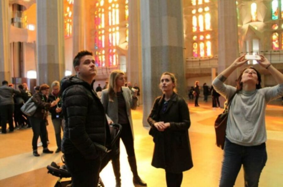 Barcelona: Guided Sagrada Familia Tour & Skip-The-Line Entry - The main altar, stained glass, and the Nativity façade