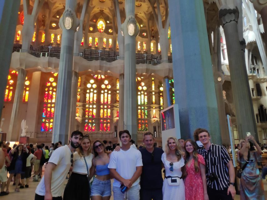 Barcelona: Guided Tour of Sagrada Familia - Dress Code and Site Rules: Small Thing, Big Impact