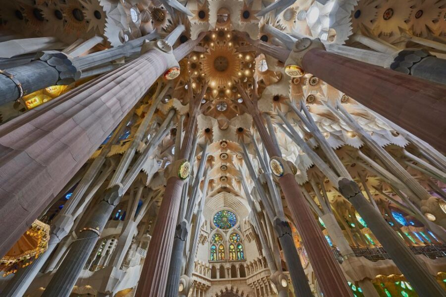 Barcelona: Guided Tour of Sagrada Familia - Evening Timing at Sagrada Familia: Why After 4 PM Feels Easier