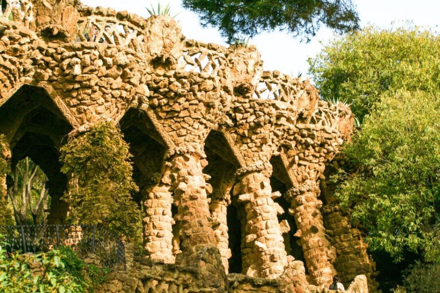 Barcelona: Park Güell & La Sagrada Familia Tickets and Tour - Best-Fit Traveler: Who Should Book This Gaudí Tour