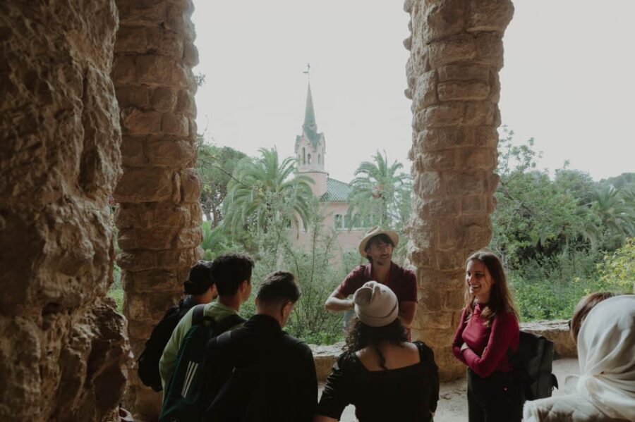 Barcelona: Park Güell & Sagrada Familia Guided Tour - Price and value at $105: when guided access makes sense