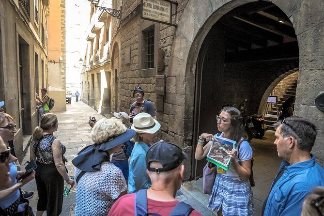 Barcelona Private Tour with Sagrada Familia Skip-the-Line - Gothic Quarter walking tour: Roman ruins and medieval streets