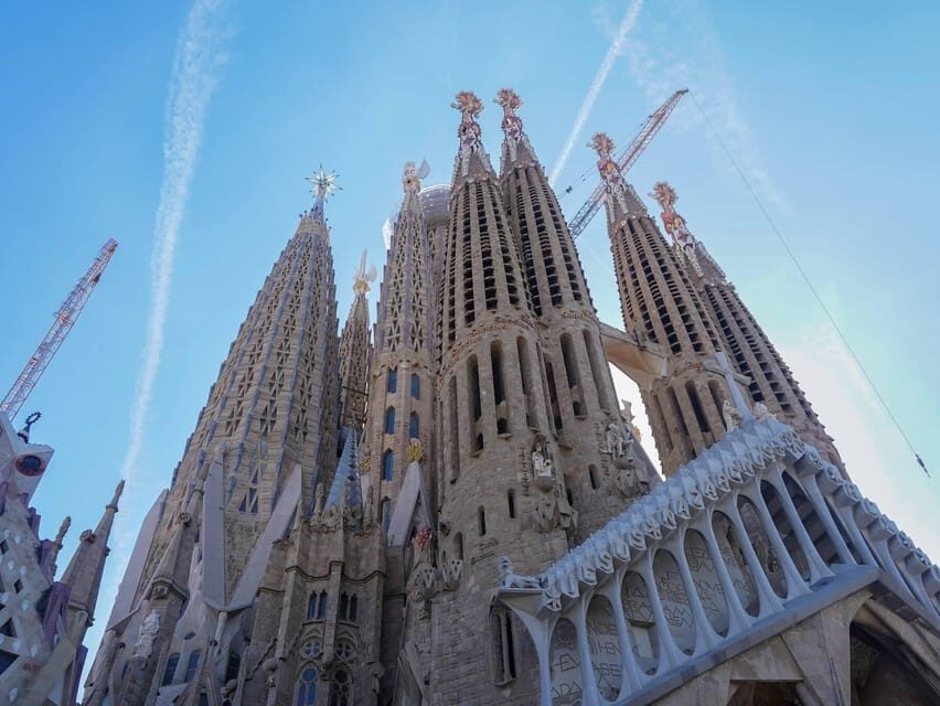Barcelona: Sagrada Familia and Park Güell Tour - Who should book this Gaudí pairing (and who might want a different plan)
