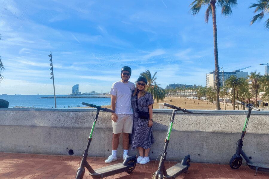 Barcelona: Sagrada Familia Electric Scooter or Bike Tour - Parliament of Catalonia and Barcelona Zoo: a wider city view
