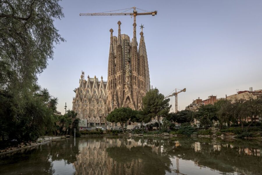 Barcelona: Sagrada Familia Entry Ticket with Audio Guide - Key Highlights Worth Planning For