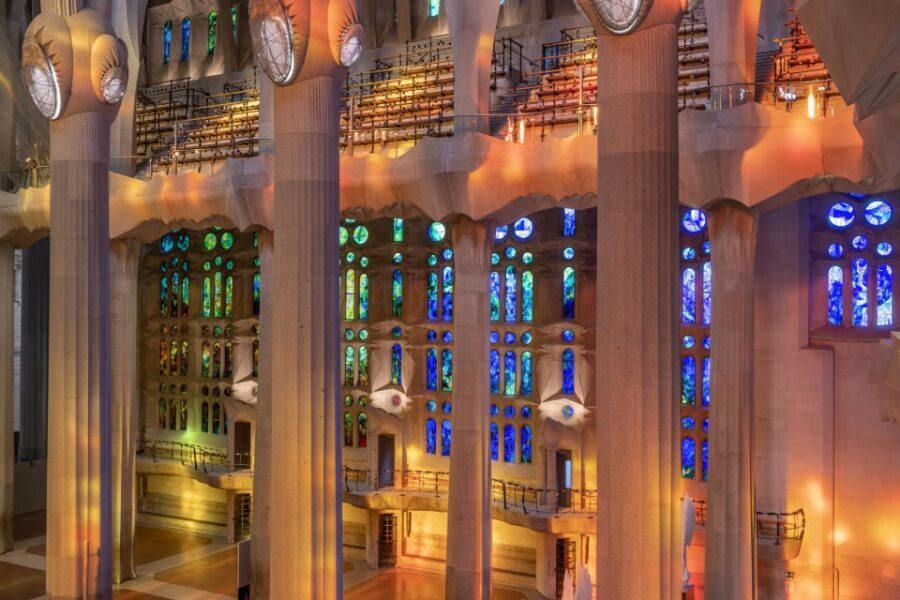Barcelona: Sagrada Familia Entry Ticket with Audio Guide - Choosing the Right Entry Time: Light, Crowds, and Your Comfort