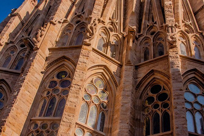 Barcelona: Sagrada Familia Fast Track Tour with Tower Option - Practical details you’ll want to know before you show up