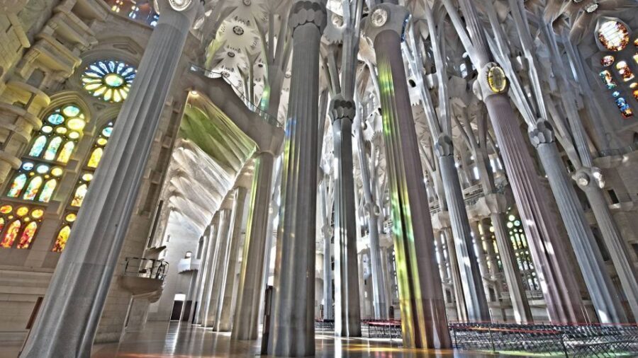 Barcelona: Sagrada Familia & Montserrat Full-Day with Pickup - Key things I’d bank on