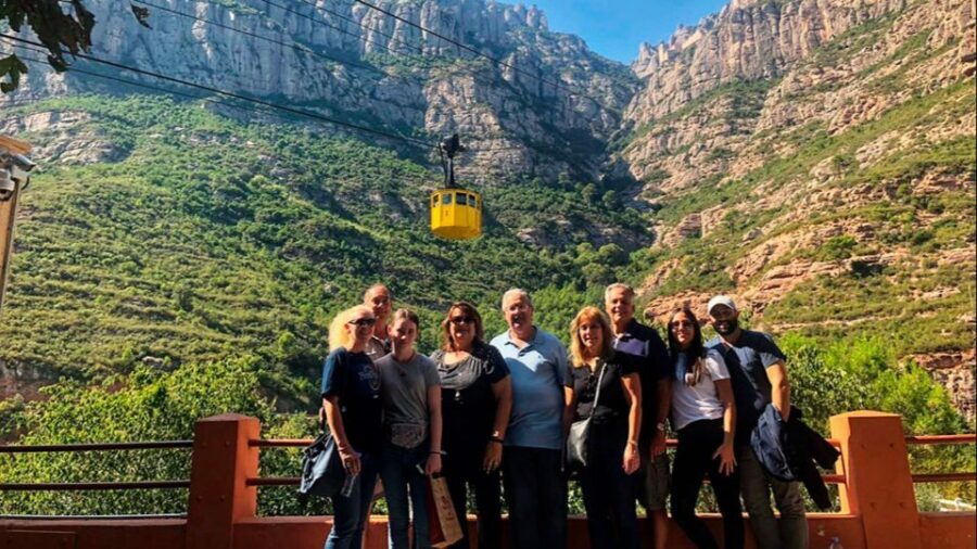 Barcelona: Sagrada Familia & Montserrat Full-Day with Pickup - Hotel pickup and the comfort of private transport