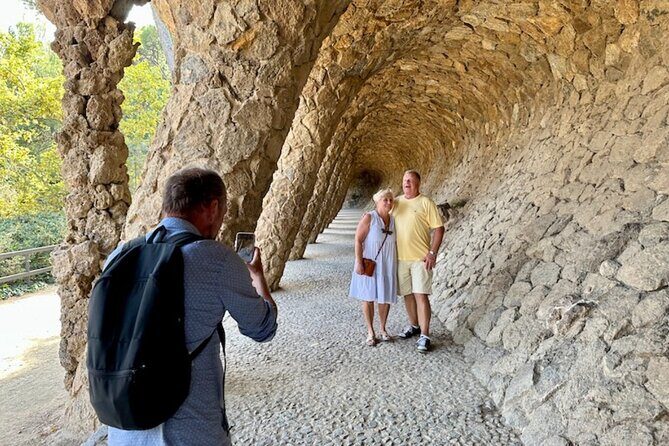 Barcelona: Sagrada Familia & Park Guell Guided Tour + Transfer - Logistics That Matter: Tickets, Names, and What to Bring