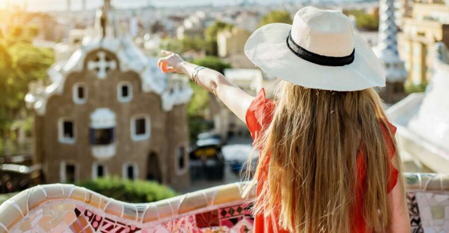 Barcelona: Sagrada Familia, Park Guell & Tapas Private Tour - The guide factor: why this private format gets top marks