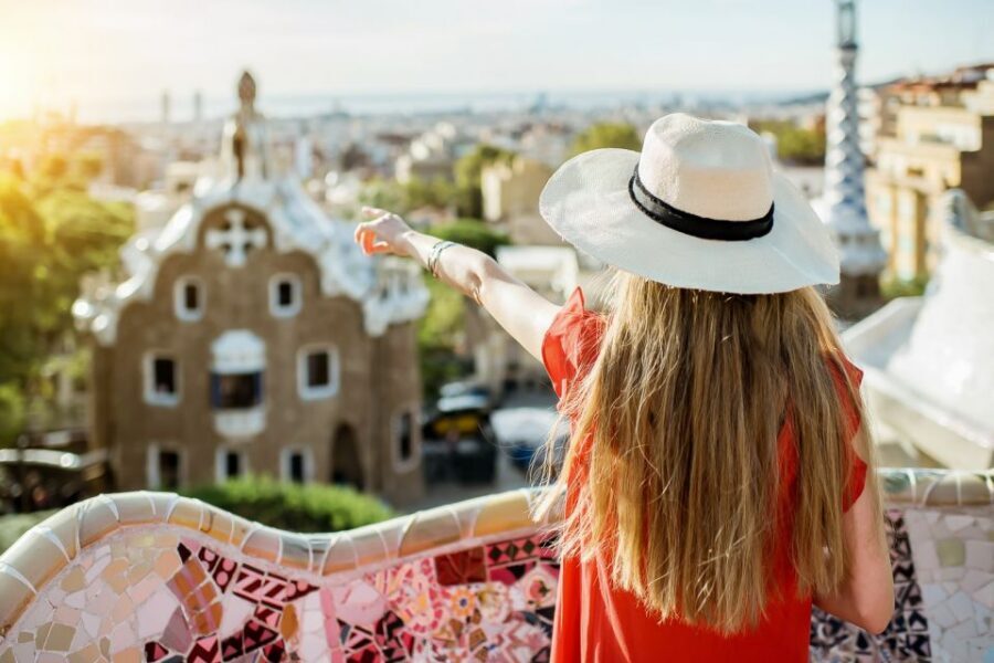 Barcelona: Sagrada Familia, Park Guell & Tapas Private Tour - The real value: what your $237 actually buys in Barcelona
