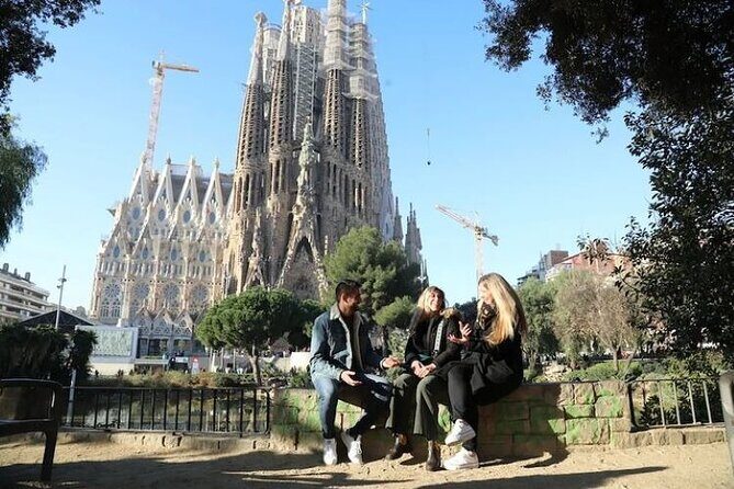 Barcelona Sagrada Familia Skip The Line Insider Guided Tour - The Sagrada Família Museum stop: models, drawings, and the build story
