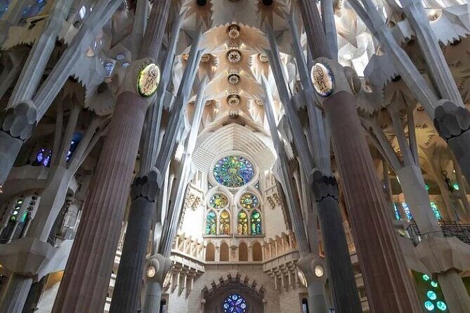 Barcelona Sagrada Familia Skip The Line Insider Guided Tour - What’s included, and what costs extra for the towers