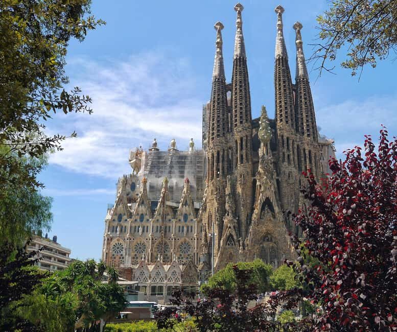 Barcelona: Sagrada Familia Skip-the-line Tour with Guide - Entering the Basilica: Forest Columns and Stained Glass Light