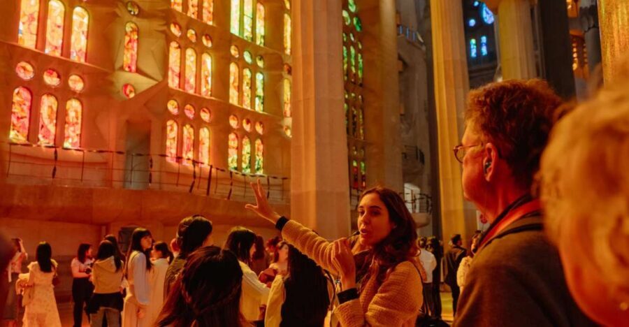 Barcelona: Sagrada Familia Tour w/Skip-the-Line Entry Ticket - Quick take: why this Sagrada Familia tour works