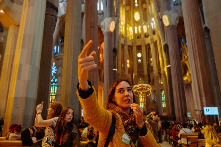 Barcelona: Sagrada Familia Tour w/Skip-the-Line Entry Ticket - Museum highlights, plus pointers for the crypt (without tower pressure)