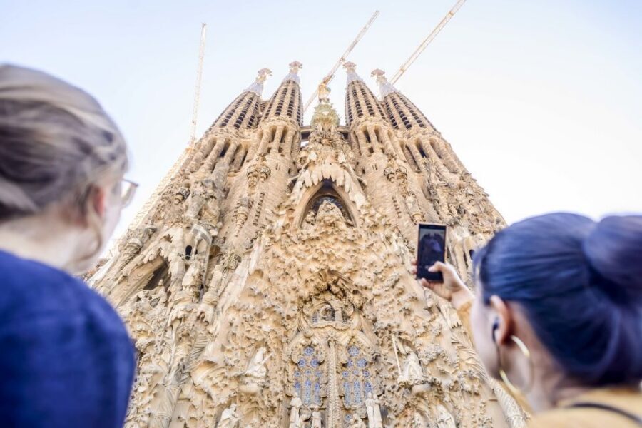 Barcelona: Sagrada Familia Tour with Optional Tower Access - Stained glass light: the part you remember after the tour