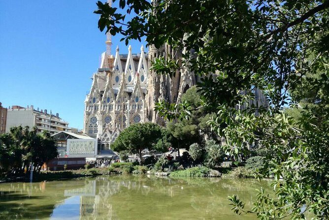 Barcelona’s Soul: Sagrada Familia Tour - Why this Sagrada Familia tour feels easier than DIY
