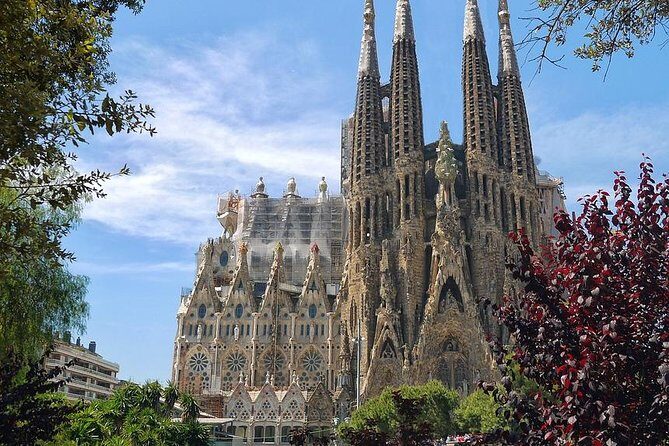 Best Gaudi Private Tour with Sagrada Familia & Park Guell in BCN - Price and value: what $584.10 per person buys you