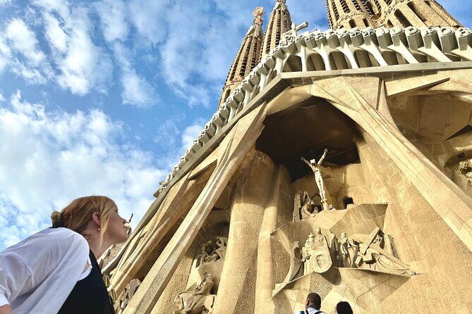Fast Track Sagrada Familia Guided Tour - Price and Group Size: Is $66.38 Good Value?