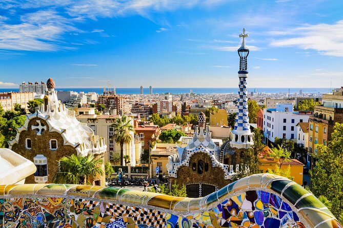 Fast Track Sagrada Familia & Park Guell the best of Gaudí - Why this Gaudí combo works in one afternoon