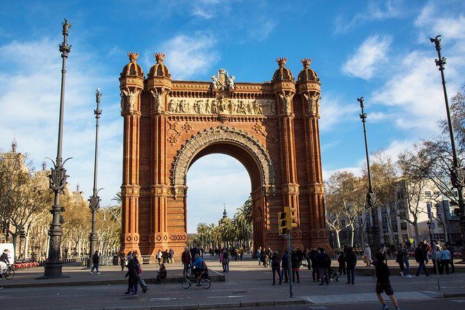 Full-Day Private Tour with Sagrada Familia and Paella - Timing, comfort, and how to keep your feet happy