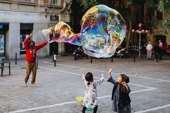 Max 6 People Full-Day Tour Barcelona, Sagrada Familia, Parc Guell - Key Highlights at a Glance