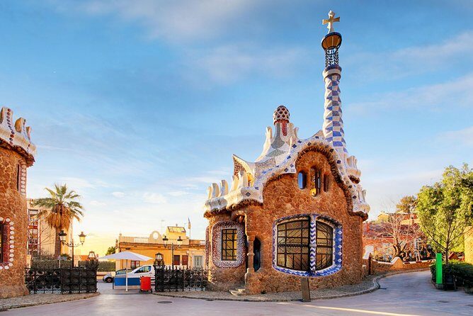 Park Guell and Sagrada Familia Private Tour - Transfer and meeting logistics: the part that can make or break the day