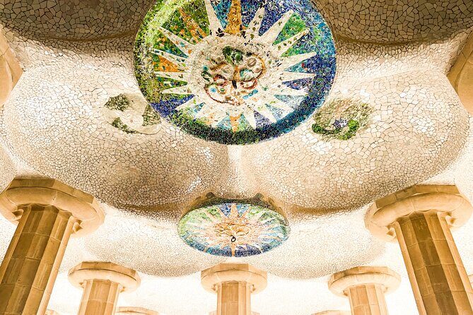 Park Guell and Sagrada Familia Tour with Skip the Line Tickets - Comfort and pacing: stairs, walking, and what to wear