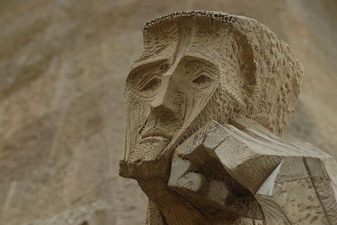Sagrada Familia Evening Private Tour with Expert Guide - Why a real guide matters more than you think at Gaudí’s masterpiece