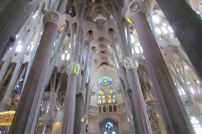 Sagrada Familia Express Private Guided Tour - Timing and meeting point: don’t let logistics eat your visit