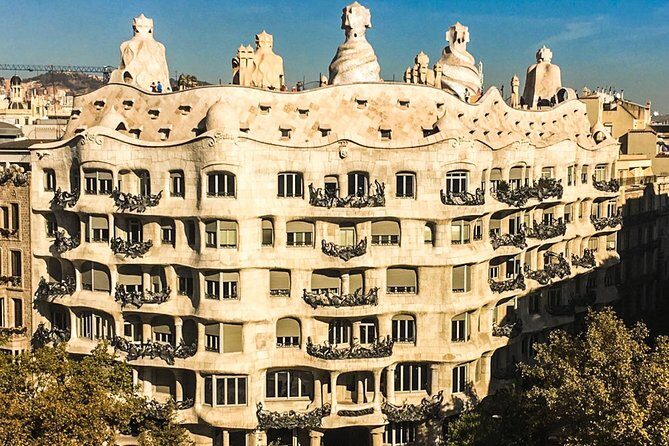 Sagrada Familia & Gaudi Tour Private or Small Group with Tickets - What I’d watch for: pace, tickets, and expectations