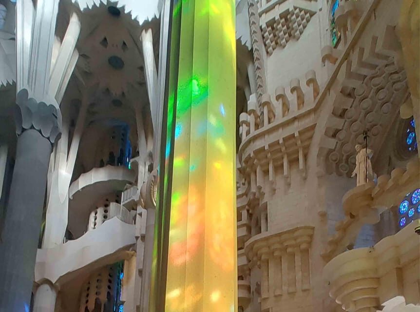 Sagrada Familia Guided Tour with Skip-the-Line Entry Ticket - Should You Book This Sagrada Familia Guided Tour?