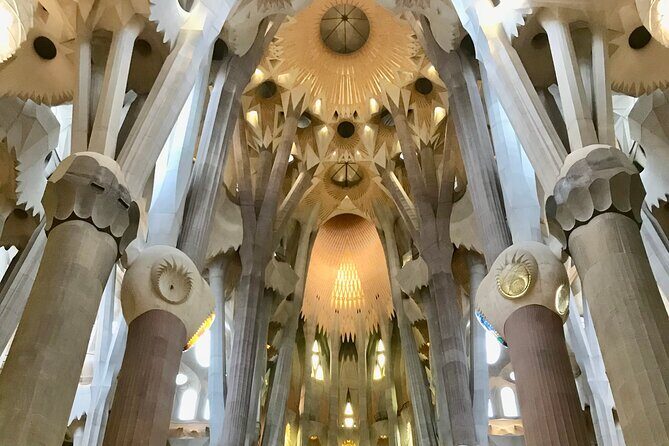 Sagrada Familia & La Pedrera Small Group Tour with Cava Tasting - Price and value: why $164.43 can make sense here