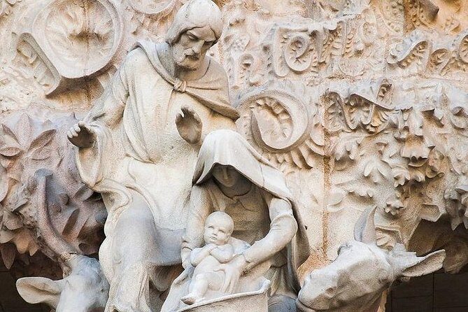 Sagrada Familia Private Tour with Expert Guide - Museum Time: Sketches and Models That Make the Design Click