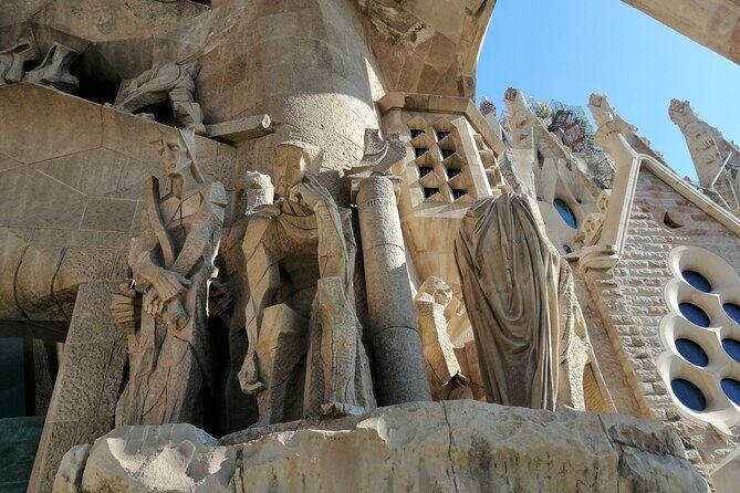 Sagrada Familia Skip The Line Guided Group Tour with Options - Price and Value: What You Pay For (and Why It Makes Sense)