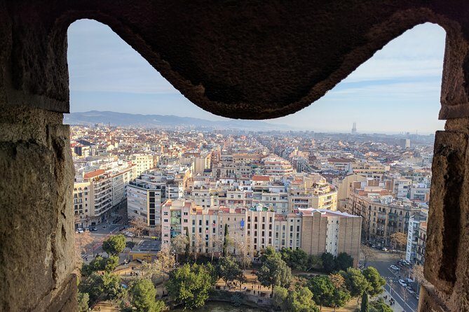 Sagrada Familia Skip-the-Line Private Tour with Guide - Price and value: what $114.14 really covers
