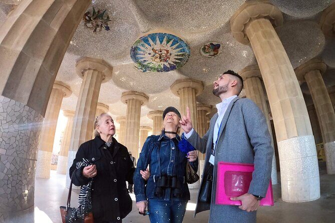 Sagrada Familia: Small Group Tour, hotel pick-up with Fast-Track - Hotel Pickup and Fast-Track: How This Tour Saves Your Barcelona Energy