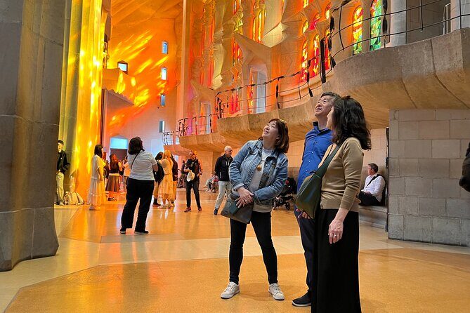 Sagrada Familia Tour with Express Entry and Local Guide - Ending inside the basilica: keep your options open