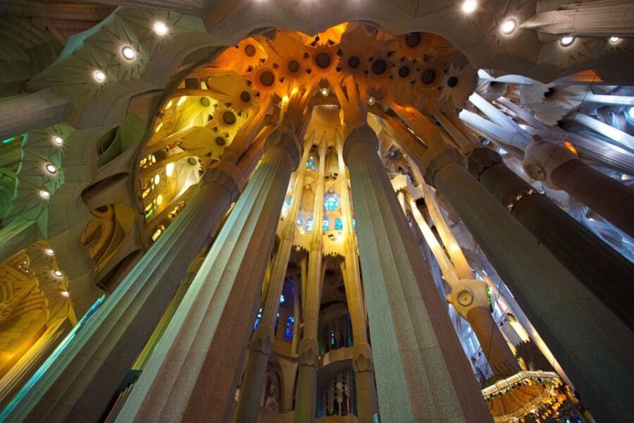 Sailing Experience, Sagrada Familia & Park Guell - Who This Tour Suits Best