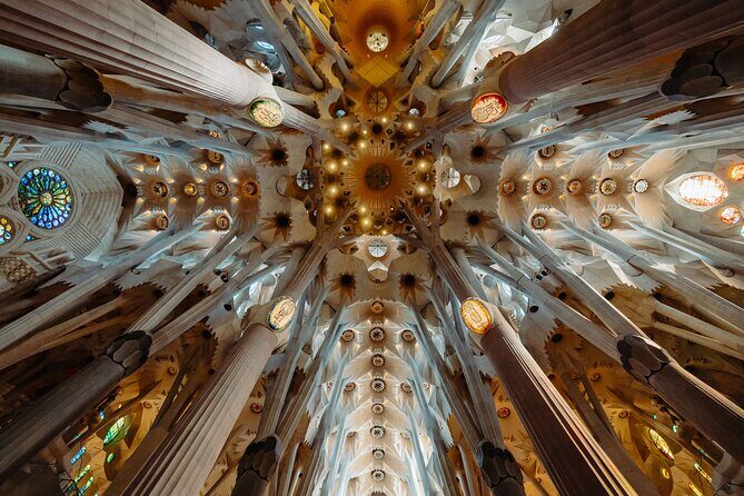 Skip the Line Sagrada Familia Guided Tour & Optional Cava Upgrade - Museum Highlights and Gaudí’s Crypt Stop